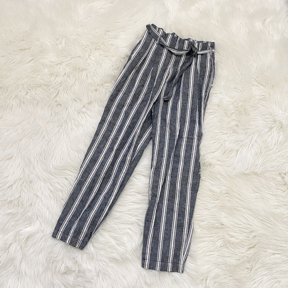 Abercrombie Belted Taper Pants
